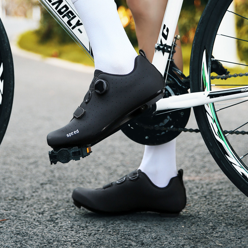 Profesionāli šosejas velosipēdistu apavi ar pašbloķēšanos vīriešiem sievietēm āra elpojoši velosipēdistu apavi Braukšanas sacīkšu treniņiem čības 37-47