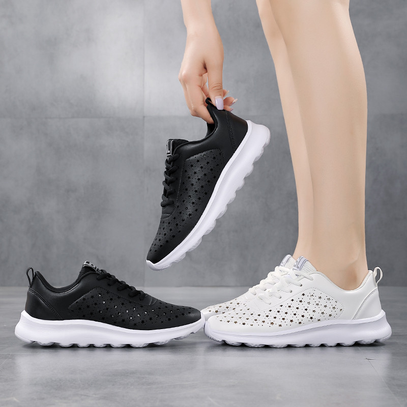 Nagy méretű női tenisz sportcipők légáteresztő üreges bőr női tornacipők fekete fehér szuper könnyű puha tornacipők Tenis De Mujer