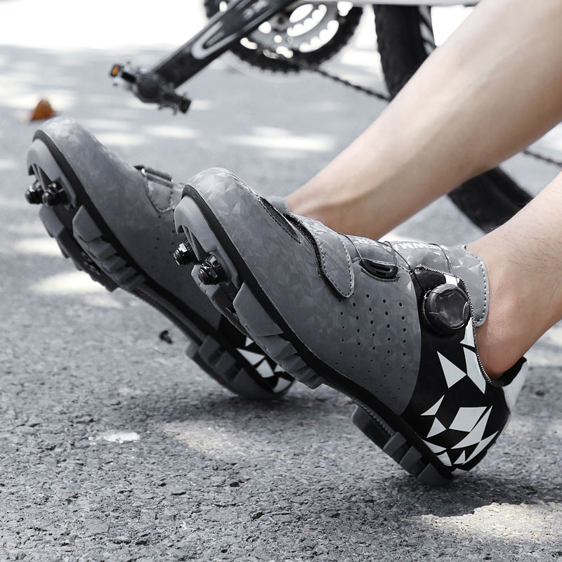 Férfi légáteresztő mountain bike kerékpáros edzőcipő Önzáró BOA férfi profi körömlovagló sportcipő 39-46