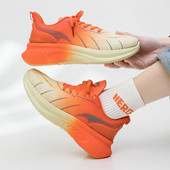 Divatos tornacipők férfi női tavaszi nyár alkalmi sportcipők légáteresztő hálós férfi teniszcipők páros fehér cipő Ingyenes szállítás