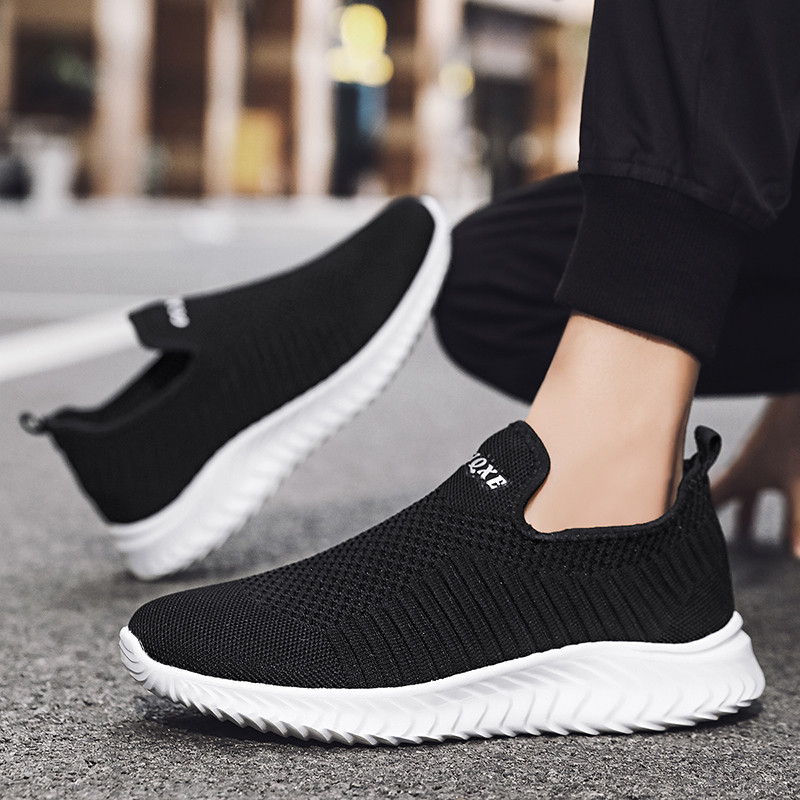 Didelis dydis 39-46 Kietas vasarinis vyriškas teniso sportiniai bateliai Itin lengvi, kvėpuojantys tinkliniai sportbačiai, užsegami be nėrinių vyriški kojiniai, avalynė balta