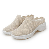 Moteriški teniso vaikščiojimo sportiniai bateliai, kuriuos lengva avėti laisvalaikio šlepetės, užsimaunamos kojinės, avalynė, moteriška, lauke, stora apačia, sportbačiai