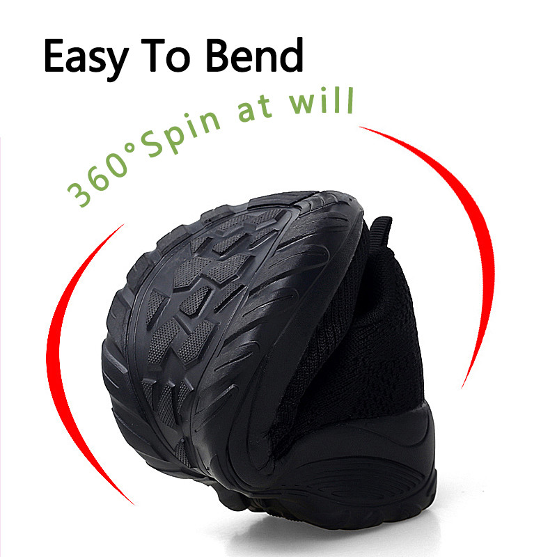 Moteriški teniso vaikščiojimo sportiniai bateliai, kuriuos lengva avėti laisvalaikio šlepetės, užsimaunamos kojinės, avalynė, moteriška, lauke, stora apačia, sportbačiai