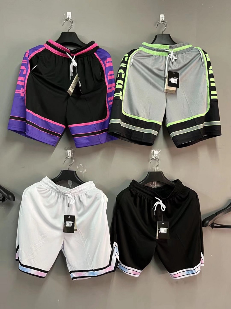 Vīriešu šorti kabatas elastīgi elpojoši sporta skriešanas šorti āra treniņiem fitnesa īsās sporta bikses brīvas pludmales basketbola šorti