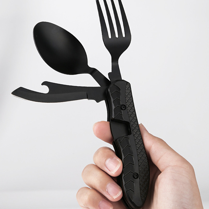 „Trys viename“ daugiafunkcis stovyklavimo indai Nešiojami nerūdijančio plieno sulankstomi šaukštai, šakutės, peilis, butelių atidarytuvas, kombinuotasis kuprinių stalo įrankių rinkinys