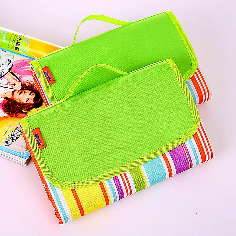 200*200 cm-es hordozható piknik grillszőnyeg kemping szőnyeg kültéri nedvességálló szőnyeg Strandszőnyeg sátor földszinti szőnyeg alvótakaró