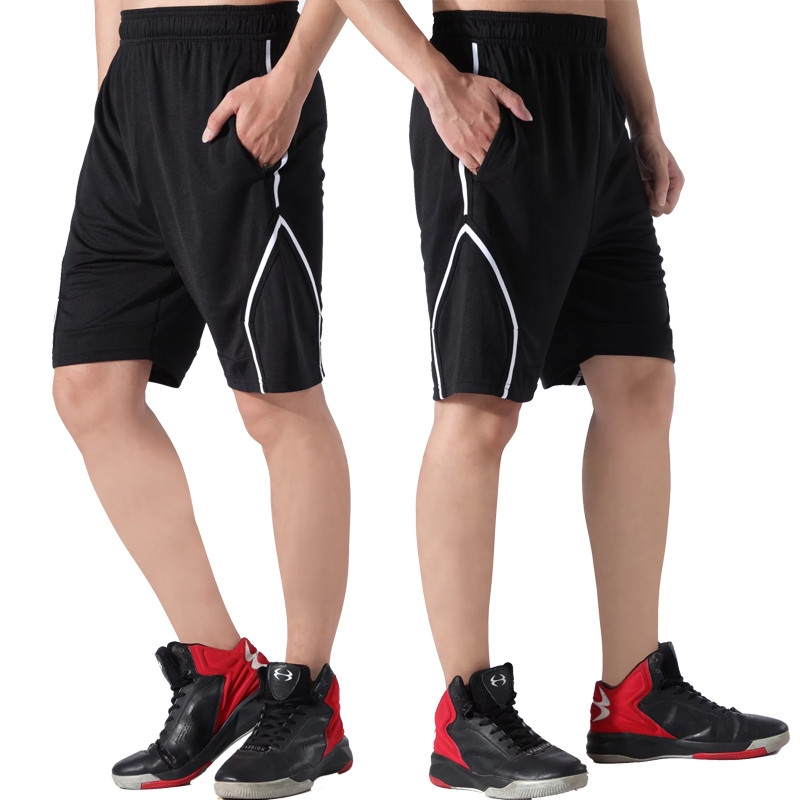 2021. gada vīriešu šorti Vasaras jauni atlētiski skriešanas fitnesa ātri žūstoši skriešanas šorti, brīvi basketbola treniņšorti