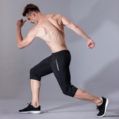 Augstas kvalitātes 3/4 basketbola bikses Septiņu punktu basketbola šorti Vīriešu plānās bikses vienkrāsainas melnas ātri izžūstoša kabata