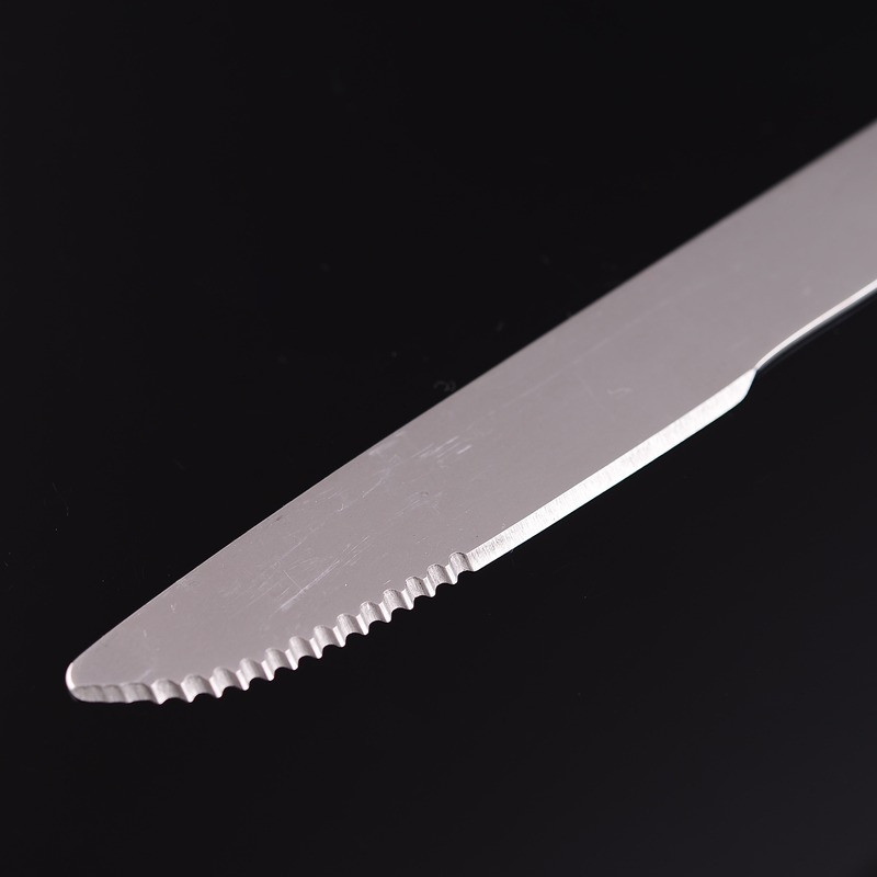 4db/készlet Hordozható rozsdamentes acél evőeszköz Összecsukható kanál Villa Kés Evőeszköz Kemping Főző Evőeszköz