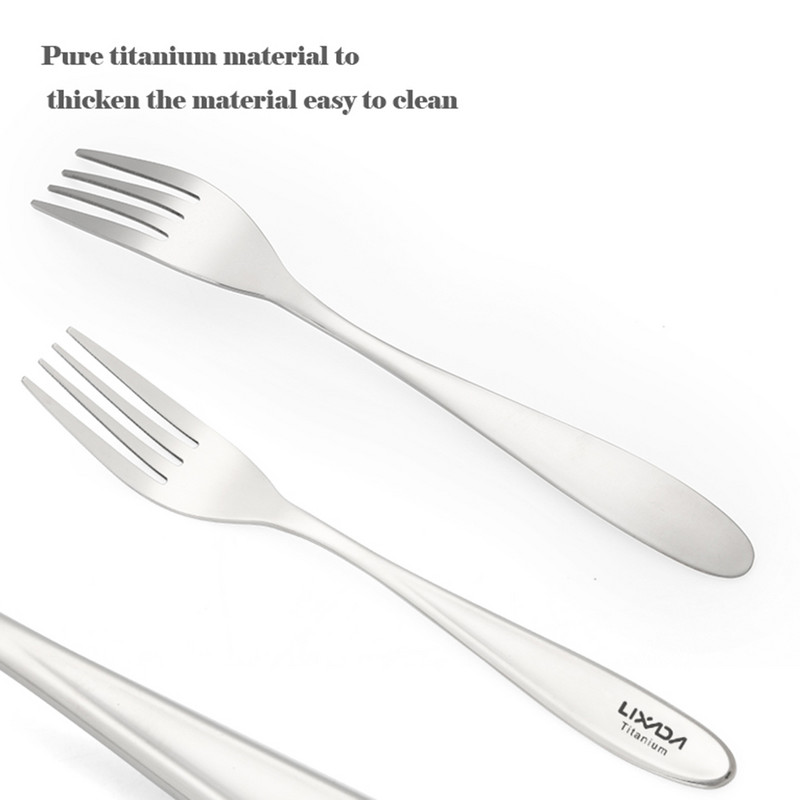 2022. gada jaunums izcilā, vieglā titāna vakariņu dakšiņu un karotes galda piederumu komplektā, kas lieliski piemērots āra kempinga pārgājienu piknikam