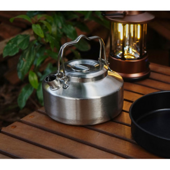 0.9L неръждаема стомана Backpacking Чайник за къмпинг Bushcraft Gear Outdoor Durable Teapot High Quality