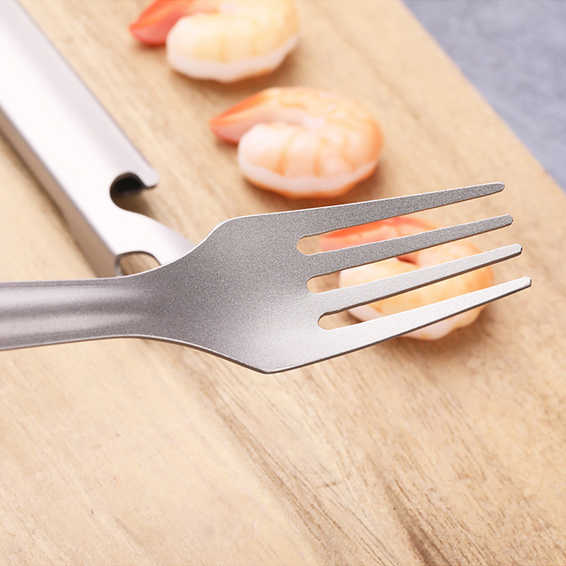 4-in-1 Titāna galda piederumu komplekts vakariņu karotes dakšu griezējs ar uzglabāšanas turētāju pudeļu attaisāmais kempingiem, pārgājieniem ar mugursomu piknikam