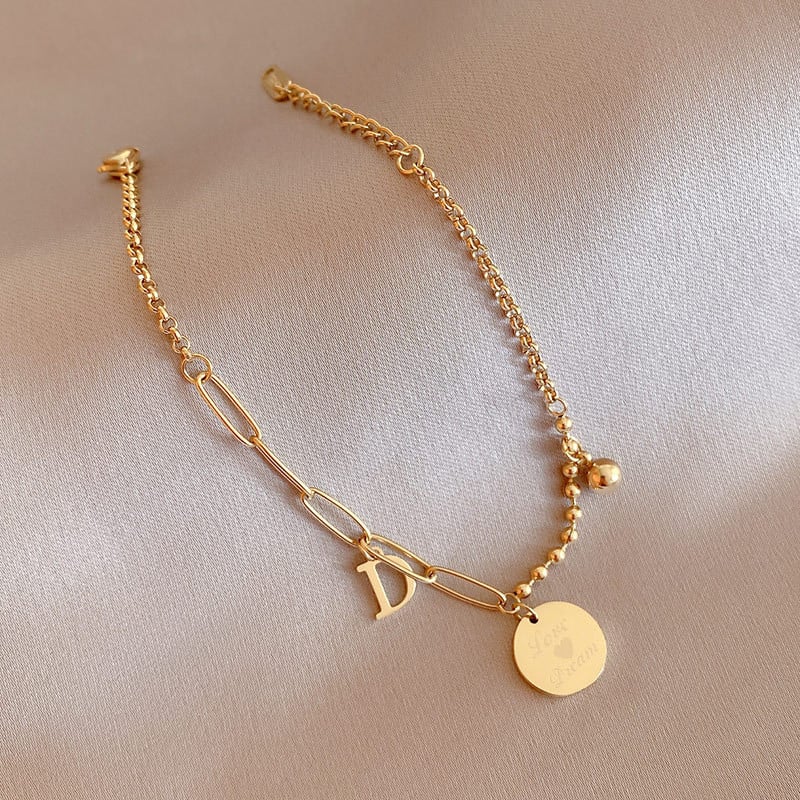 Koreja jauna modes vēstules piekarināma rokassprādze, sieviete, vienkārša vintage nerūsējošā tērauda rokassprādze Luksusa oriģinālie juvelierizstrādājumu aksesuāri