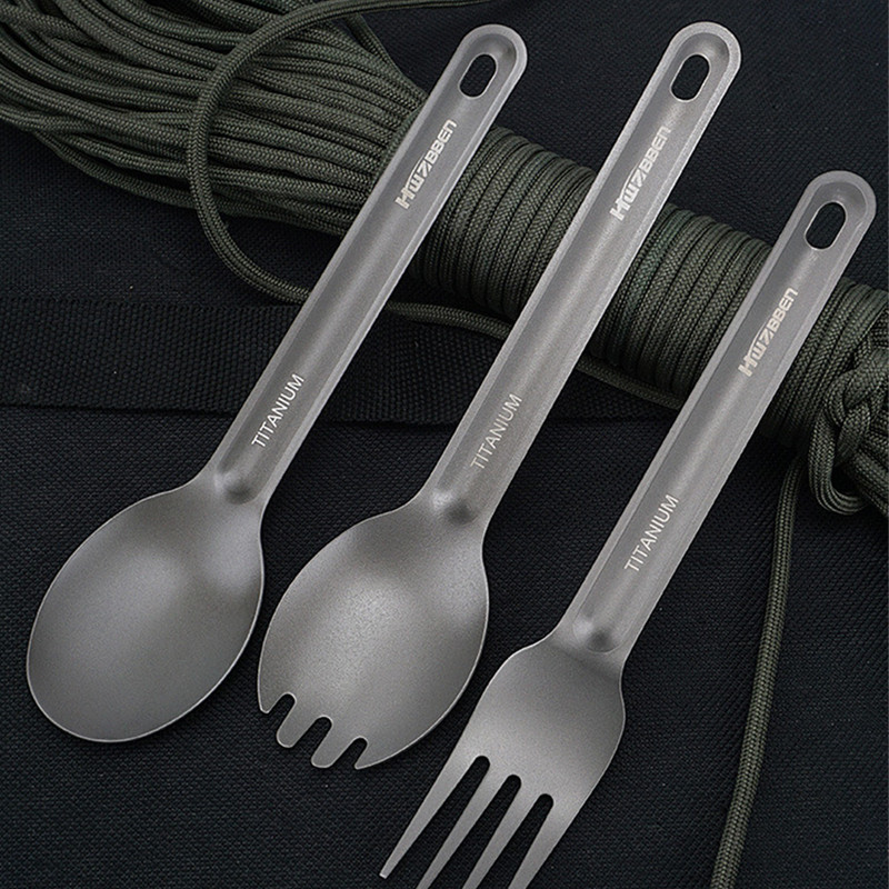 Īpaši viegli galda piederumi ar garu rokturi Titāna EDC karotes dakša Augstas kvalitātes āra nometnes pārnēsājamie piknika ceļojumu galda piederumi 2 IN-1 Spork