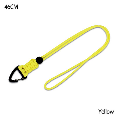 Paracord kulcstartó katonai fonott nylon zsinór fém háromszög csattal, nagy szilárdságú ejtőernyős zsinór karabinerrel