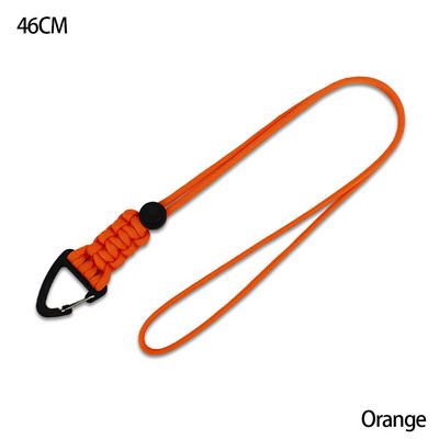 Paracord kulcstartó katonai fonott nylon zsinór fém háromszög csattal, nagy szilárdságú ejtőernyős zsinór karabinerrel