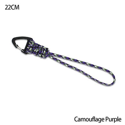 Paracord kulcstartó katonai fonott nylon zsinór fém háromszög csattal, nagy szilárdságú ejtőernyős zsinór karabinerrel