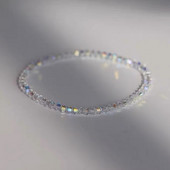 Sjajna prozirna bijela tanka kristalna narukvica za žene Jednostavna lomljena šarena svjetlo rastezljiva narukvica 2022. Nakit Poklon za zabavu