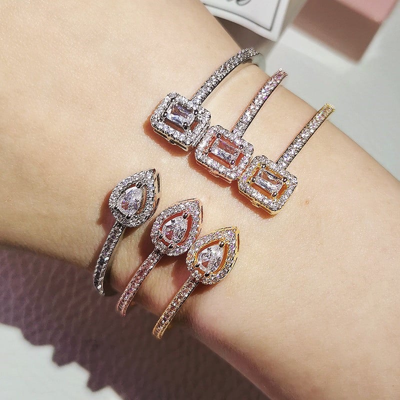 Πολυτελή μάρκα γεμάτα από Rhinestone Zircon ανοιγόμενα βραχιόλια για γυναίκες 2023 Νέο μοντέρνο γυαλιστερό σετ κοσμημάτων με βραχιόλια με δαχτυλίδι υψηλής ποιότητας