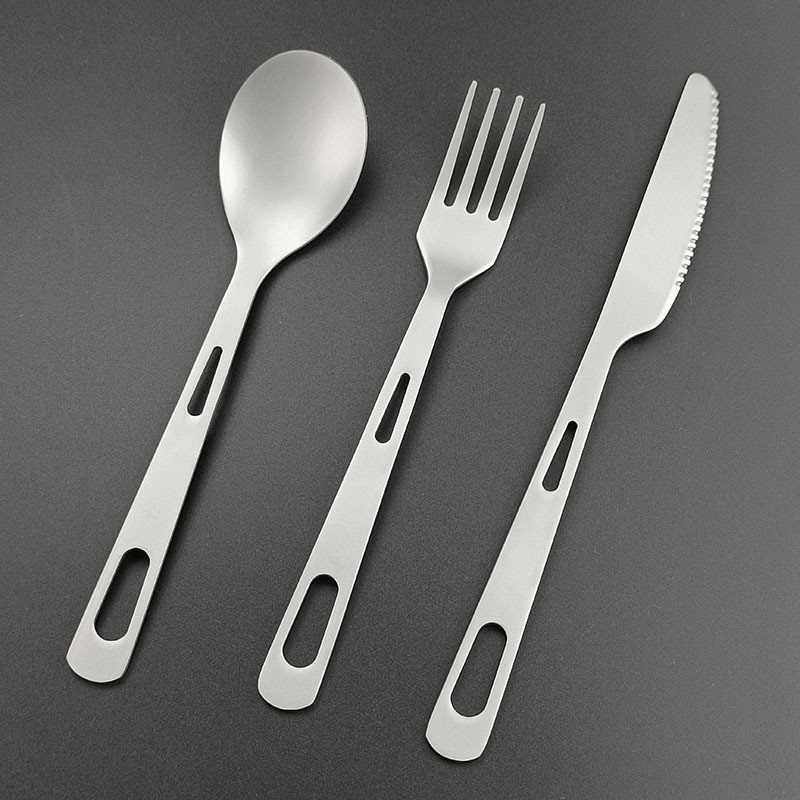 Kültéri kemping evőeszközök 3 részes evőeszköz kanál teljes titán étkészlet Szuper könnyen hordozható étkezési eszközök nyugati ételek