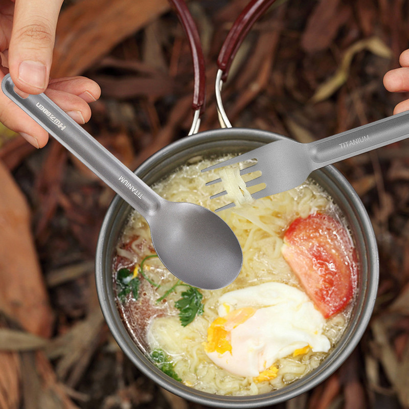 Āra sudraba galda piederumu titāna galda piederumu komplekts Titāna galda piederumu naži Dakšu karotes komplekts Viegls kempinga galda piederumu komplekts