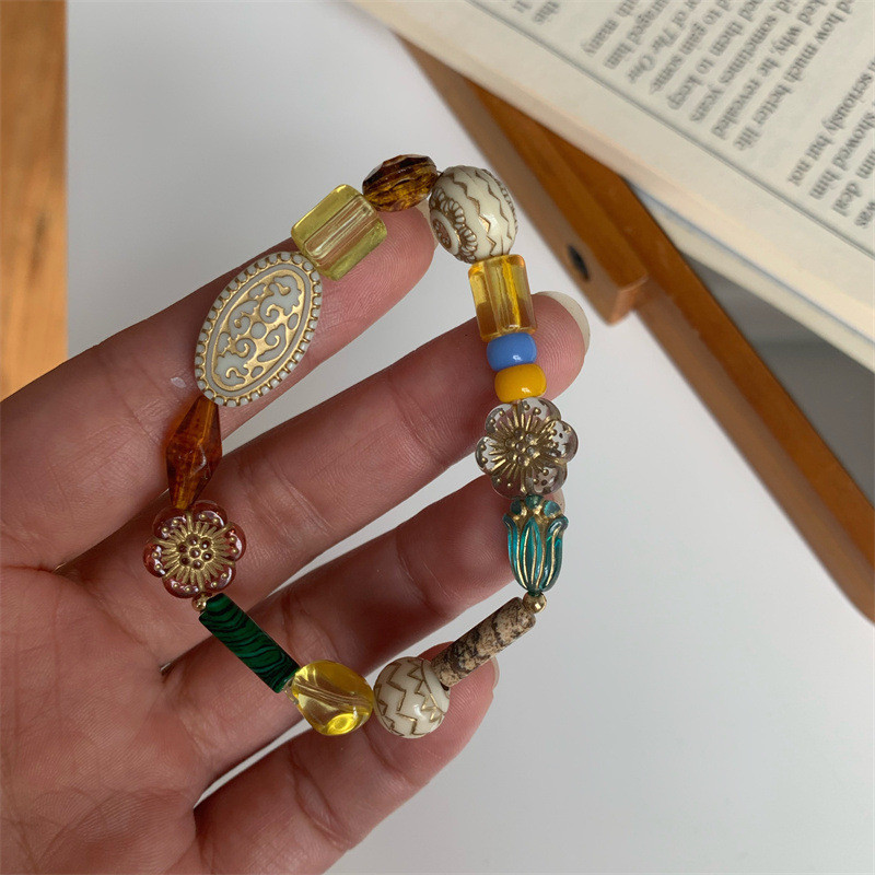 Madinga tamsiai akrilo gėlių apyrankė su karoliukais moterims Madinga Vintage Boho Delicate Stretch Apyrankė Statement Jewelry Estetika