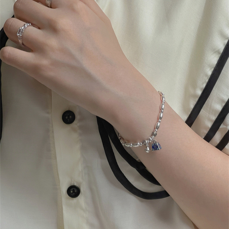 2022-es új mini, súlyfüggő, rizsgyöngyös elasztikus karkötő nőknek Esztétikus varázslat Kreatív karkötő Vintage etnikai stílusú ékszerek