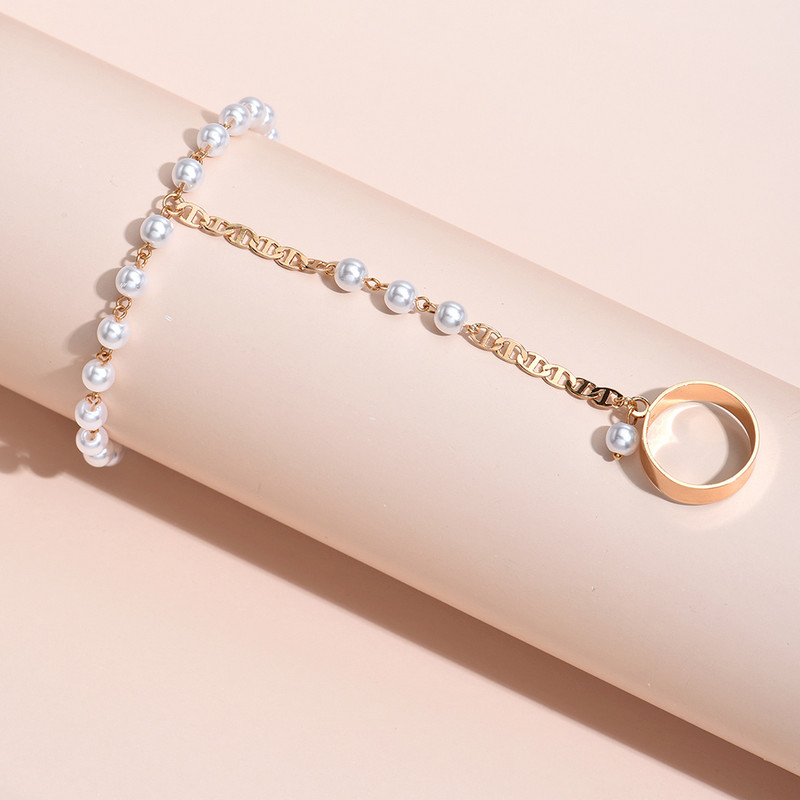 Modes imitācijas pērļu rokassprādze, savienota ar platu gredzenu, rotaslietas sieviešu pirkstiem, plaukstas locītavas ķēdes saites rokas iejūgs rokassprādzes aksesuāri