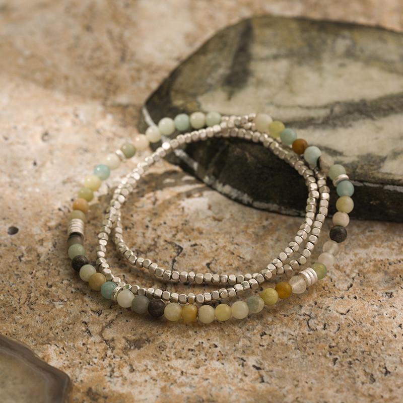 Vintage gyöngyökkel díszített természetes kőből készült elasztikus pulzera kézzel készített karkötő nőknek Báj többrétegű négyzet alakú gyöngyök karkötők női ékszerek