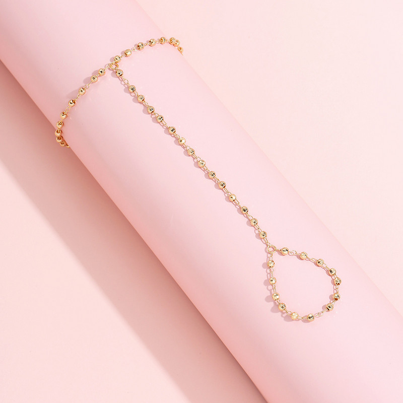 Divat elegáns arany színű csiszolt gyöngyök lánc karkötő ujjgyűrű nőknek, egyszerű összekötő kézi hám ékszer ajándékok