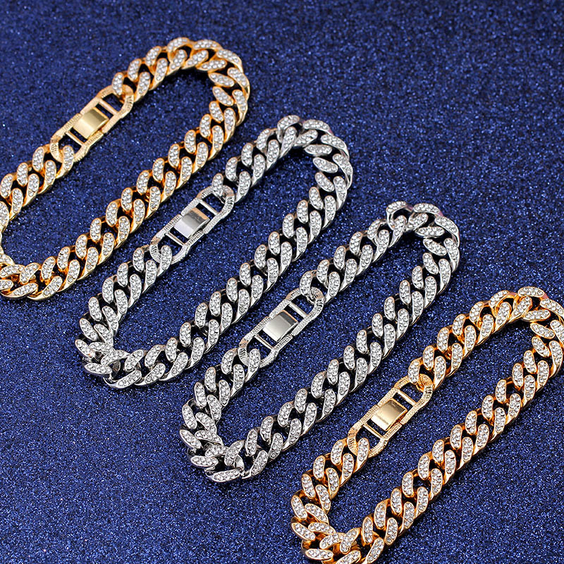 Jauna modes luksusa 12 mm Iced Out Cuban Link ķēdes rokassprādze sievietēm vīriešiem Zelta sudraba krāsa Bling Rhinestone rokassprādze Rotaslietas
