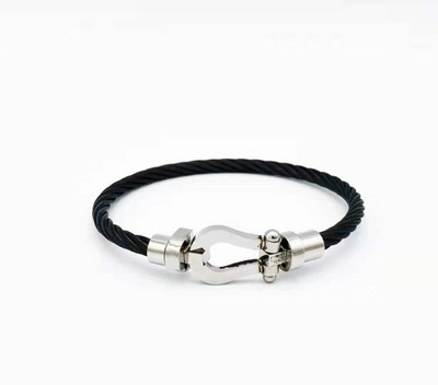 Nerūsējošā tērauda pakava mezgls, kabeļa stieples ķēde, pīta rokassprādze, rokassprādze Zelta sudraba rozes zelta pārklājuma daudzpusīga rotaslieta pāriem