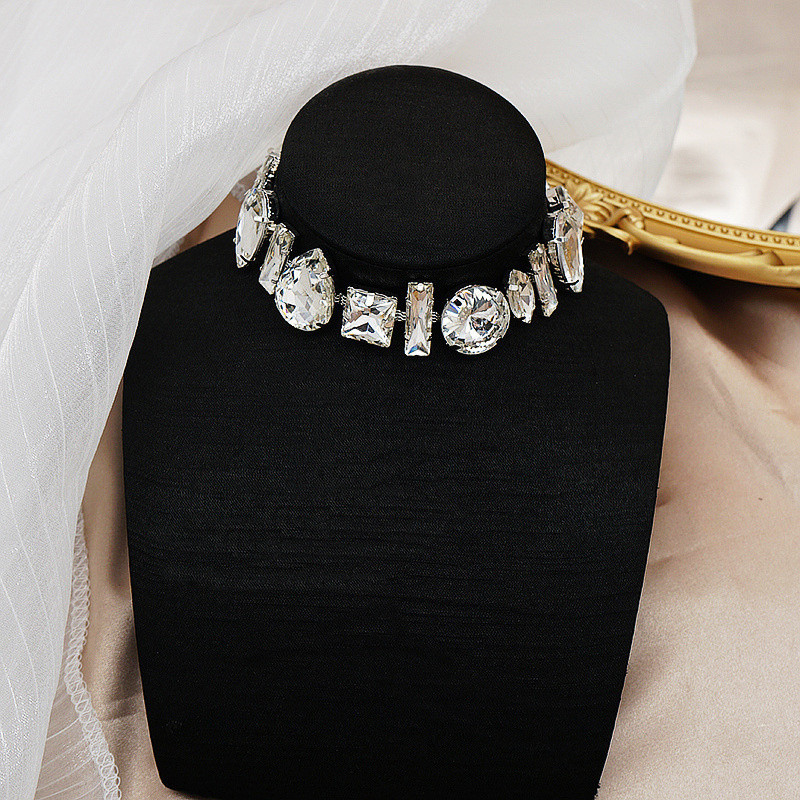 FYUAN ģeometriskas kristāla kaklarotas sievietēm ūdens pilienu atslēgas kaula ķēdes kaklarotas paziņojumi rotaslietas dāvanas