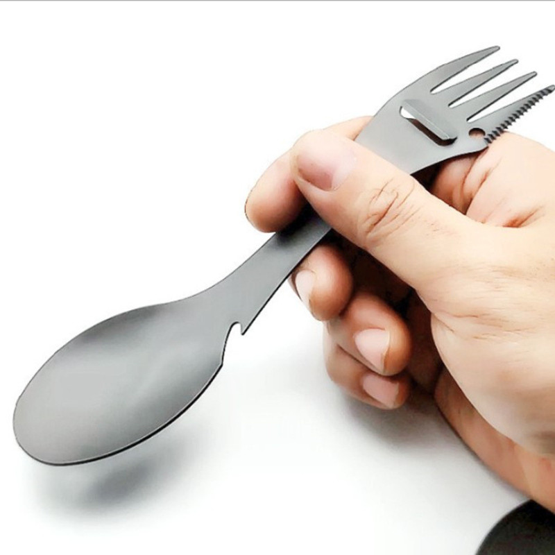 Titāna pārklājums daudzfunkcionāls kempinga dakša karote nerūsējošā tērauda āra galda piederumi ceļojumu trauki pudeļu attaisāmais nometnes aprīkojums