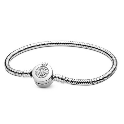 Charms Narukvica u boji sterling srebra Krunski lanac Svjetlucava disk kopča Zmijski lanac Narukvica s privjescima za žene Nakit