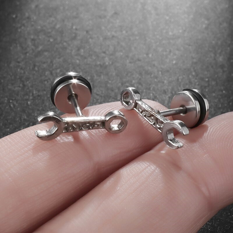 Hiphopa radošie panku instrumenti maza uzgriežņu atslēga nerūsējošā tērauda auskari vīriešiem, dāmām, forši, šarmanti, rotaslietas, naktsklubu aksesuāri