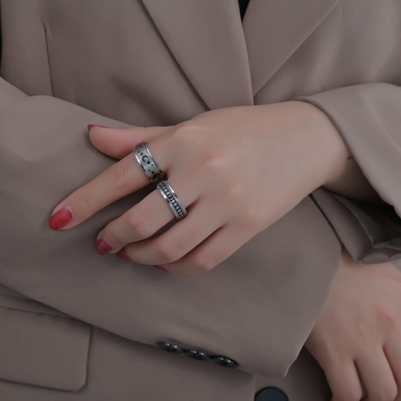 Anxiety Ring Svjetleći Figet Spinner Prstenovi za muškarce Žene Nehrđajući čelik Slobodno se okreću Antistres Dodaci Nakit