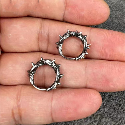 Vintage kör alakú tű karika fülbevaló hipoallergén fülbevaló punk motoros hip hop rock férfi ékszer kiegészítők