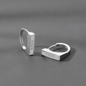 Minimalista, kiváló minőségű hipoallergén fülbevalók férfi páros divat kreatív angol hajnali ábécé fülbevaló születésnapi ajándék