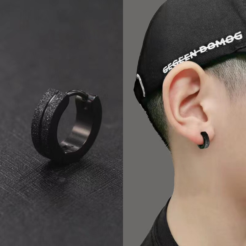 Titanium Steel Trend Jewelry Populaarne jäätunud meeste kõrvaklapp, uus isiksus, naiste kõrvaklambrid, ühekordsed