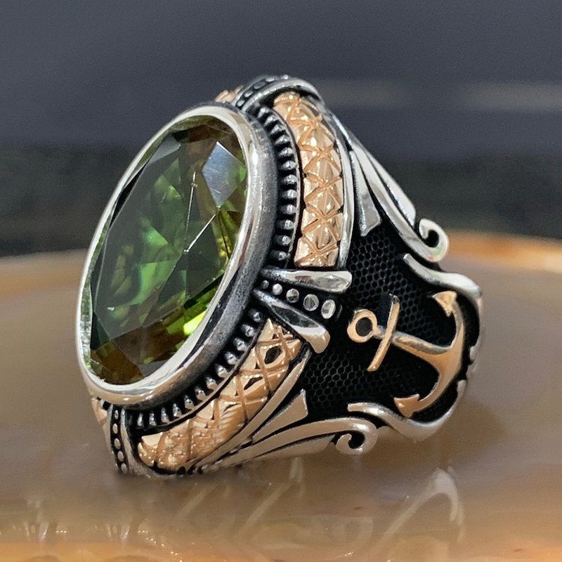 Vintage gooti kahevärviline roheline kristallsõrm meeste sõrmus Graveering ankru geomeetriline muster meeste peo ehetele