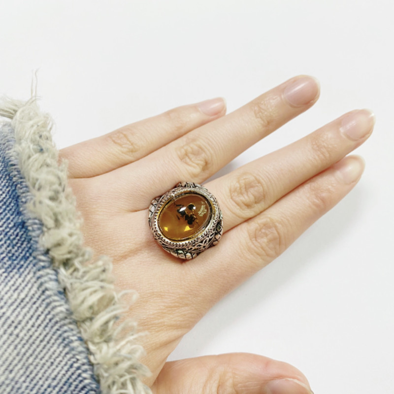 2023. gada jauns vīriešu gredzens, liels ovāls, ahāta akmens imitācijas, retro stila inkrustēts, dzeltena cirkona skudras gredzens