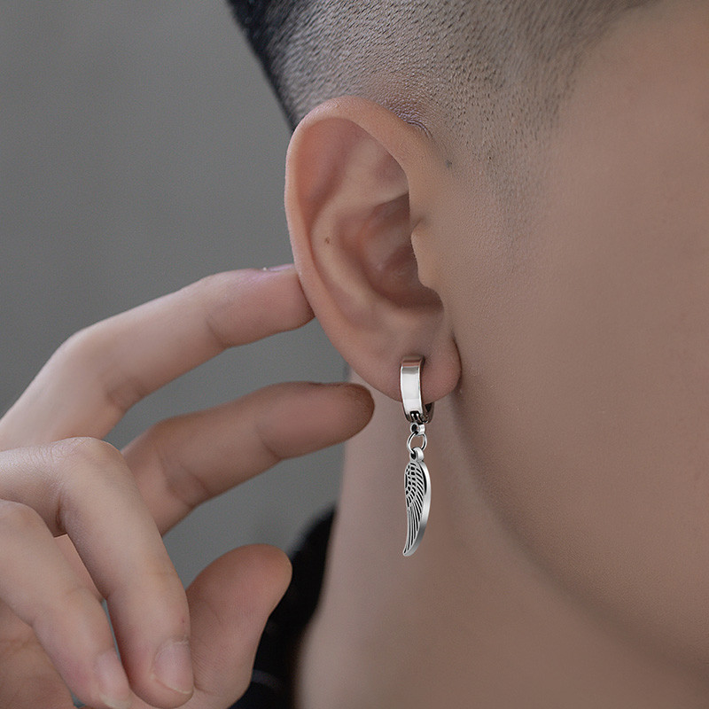 Σκούρο γοτθικό μαύρο φτερό σκουλαρίκια από ατσάλι τιτανίου για άνδρες Γυναικεία αξεσουάρ κοσμημάτων μόδας Hiphop Rock Punk Χονδρική