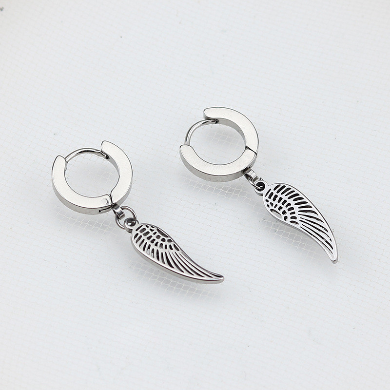 Σκούρο γοτθικό μαύρο φτερό σκουλαρίκια από ατσάλι τιτανίου για άνδρες Γυναικεία αξεσουάρ κοσμημάτων μόδας Hiphop Rock Punk Χονδρική