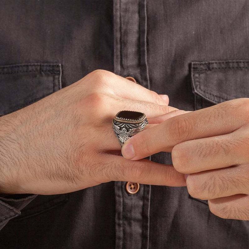 Réz Anyag Nyílás Állítható Vintage Gravírozás Sas Mintás Férfi Gyűrű Punk Fekete Csepp Olaj Állati Jegygyűrű Ékszer