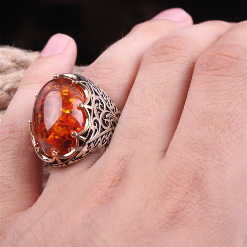 2022 Νέο Amber ανδρικό δαχτυλίδι κοσμήματα συμποσίου κοσμήματα πανκ στυλ Προσωπικότητα Υπερβολική κίτρινη σκάλισμα δαχτυλιδιών Κοσμήματα ιδιοσυγκρασίας υψηλής ποιότητας