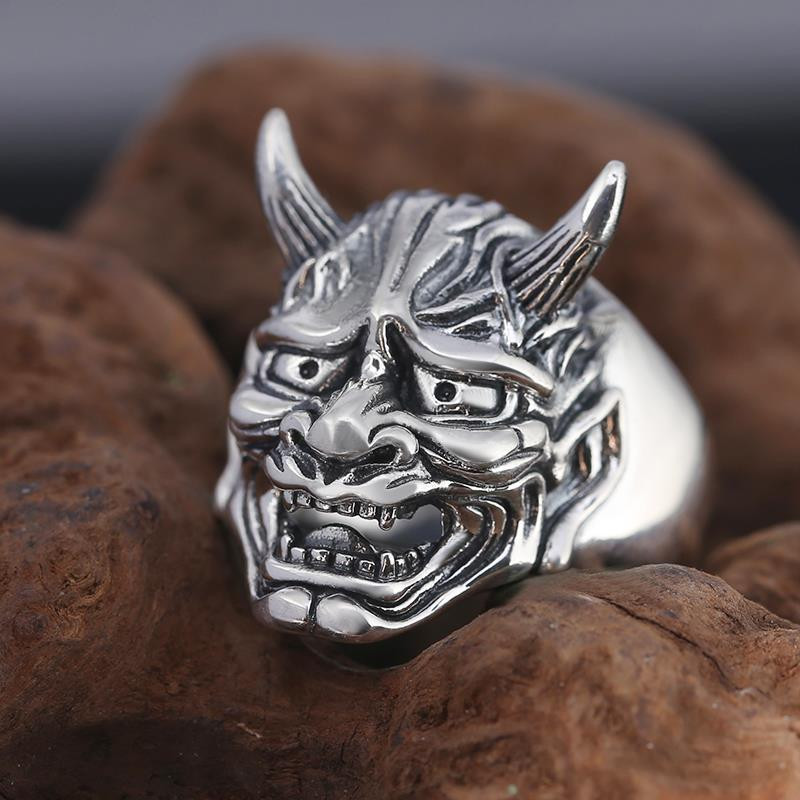 Retro ötvözet ördögmaszk gyűrű Divatos japán prajna szellem koponya gyűrűk férfi női népszerű ékszer ajándék mozdonygyűrű