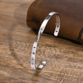 Vīriešu nerūsējošā tērauda masīvmetāla Mobius Viking savītas rokassprādzes, Minimālisma atvērtas aproču rokassprādzes Dāvanas vīriešu zēnu rotaslietas