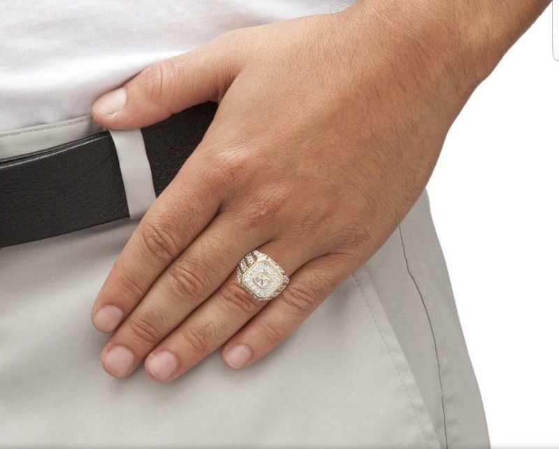 Πολυτελή ανδρικά αξεσουάρ μόδας Χρυσό δαχτυλίδι Λευκό κυβικό ζιργκόν Κοσμήματα Διακοσμητικά δαχτυλίδια γάμου για πάρτι