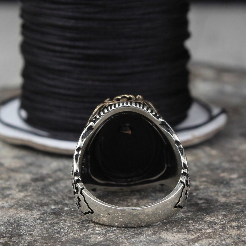 Klasisks retro sudraba zelta krāsas vīriešu roku darbs ar inkrustētu melnu cirkonu panku gredzeni vīriešiem grebta raksta gotikas gredzenu rotaslietas